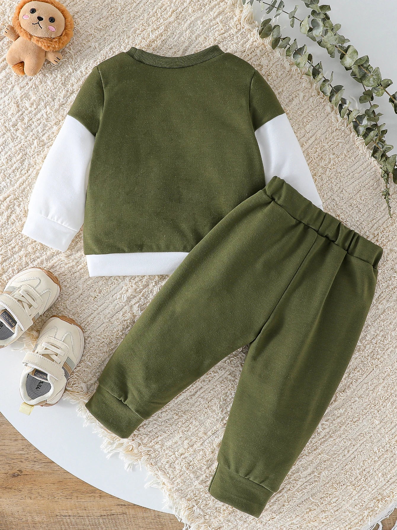 Baby Contrast Colour Sweatshirt & Jogger Set