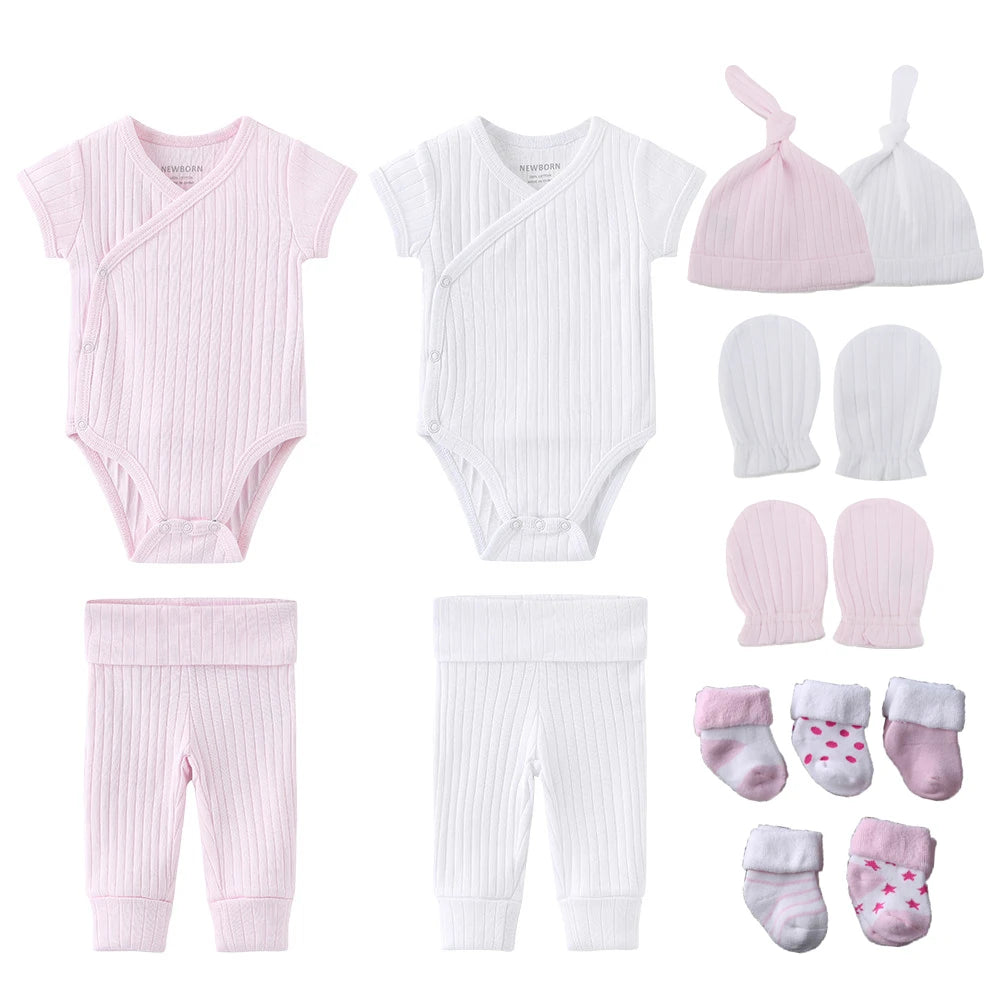 Newborn Baby 5-Piece Gift Set | Bodysuit, Pants, Gloves, Hat & Socks 0-12M
